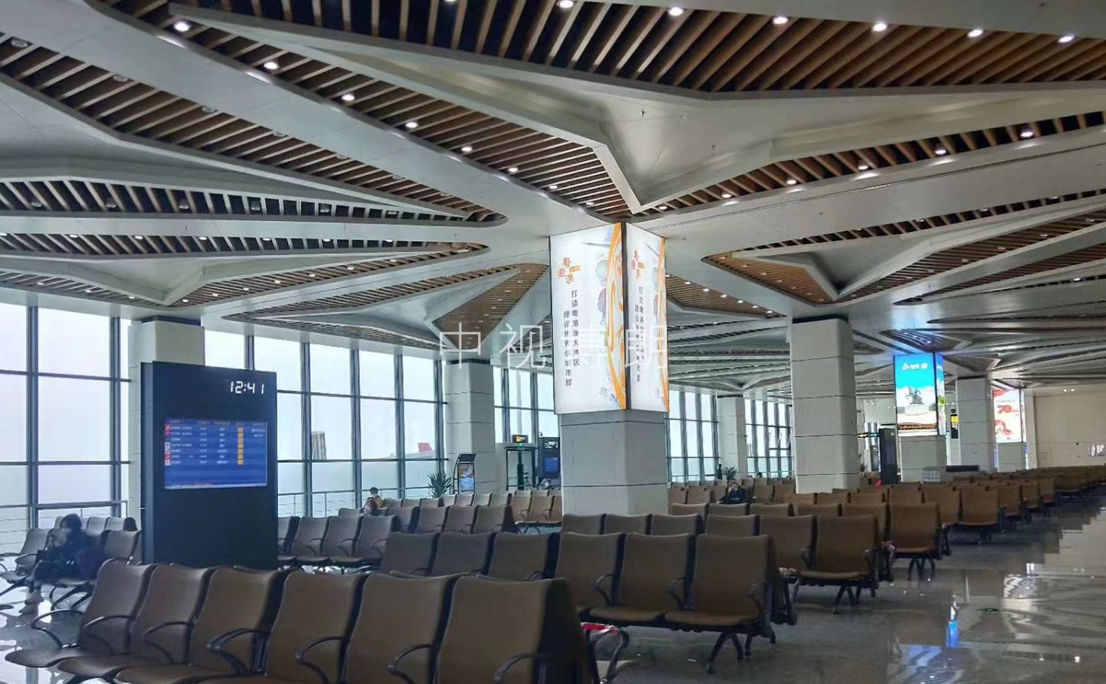 惠州机场候机厅包柱灯箱套装广告,候机厅包柱灯箱套装广告,包柱灯箱套装广告
